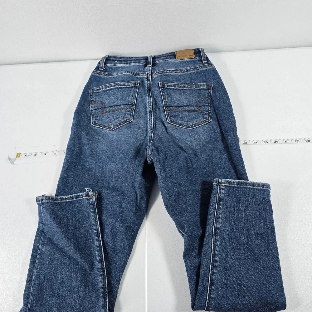 American‎ Eagle Curvy Mom Jeans Womens 0 Short Distressed Blue High Rise